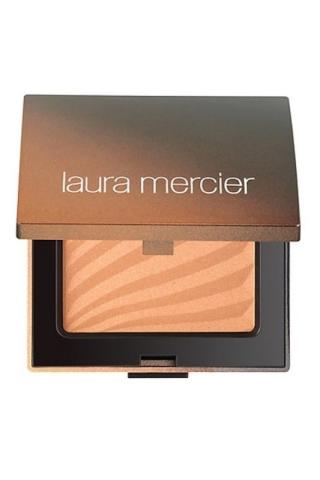 Τα 10 καλύτερα bronzers της αγοράς Τα 10 καλύτερα bronzers της αγοράς