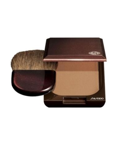 Τα 10 καλύτερα bronzers της αγοράς Τα 10 καλύτερα bronzers της αγοράς